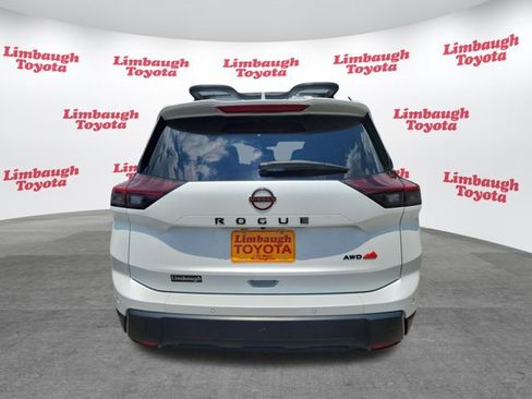 Used 2025 Nissan Rogue SV w/ Rock Creek Premium Package AWD/4WD image 24