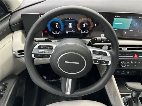 New 2026 Hyundai Tucson SE FWD image 23