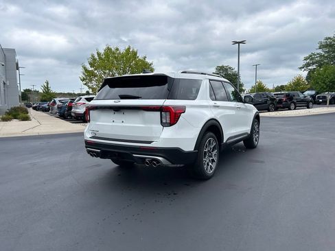 New 2027 Ford Explorer Platinum AWD/4WD image 6