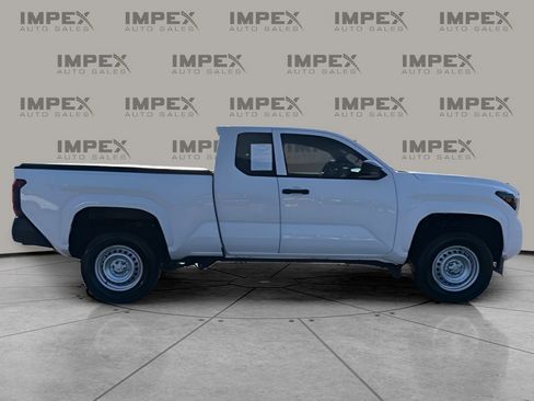 Used 2024 Toyota Tacoma SR w/ Towing Package image 6