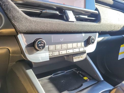 Certified 2026 Subaru Outback Limited AWD/4WD image 16