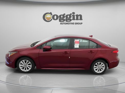 New 2026 Toyota Corolla LE w/ LE Premium Package image 5