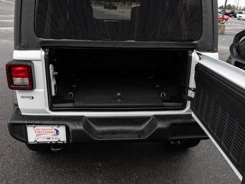 New 2026 Jeep Wrangler Unlimited Sport AWD/4WD image 9