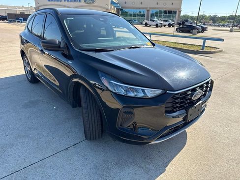 Used 2024 Ford Escape ST-Line w/ Tech Pack #1 FWD image 18
