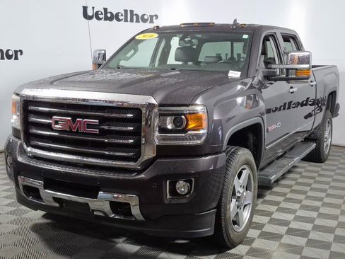 Used 2016 GMC Sierra 2500 SLT w/ Duramax Plus Package image 3