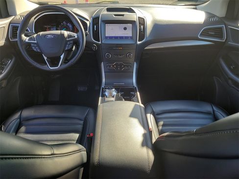 Used 2020 Ford Edge SEL w/ Convenience Package image 13