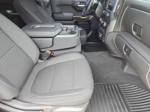 Used 2021 Chevrolet Silverado 1500 RST w/ LPO, Dark Essentials Package AWD/4WD image 15