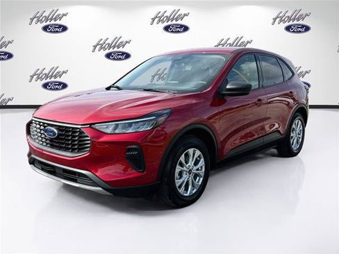 Certified 2026 Ford Escape Active FWD image 3