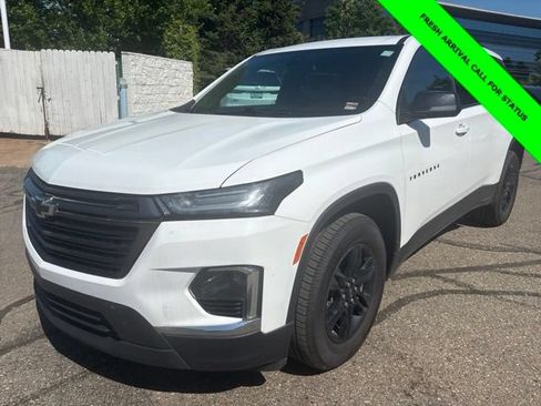 Used 2022 Chevrolet Traverse LS w/ Midnight/Sport Edition FWD image 1