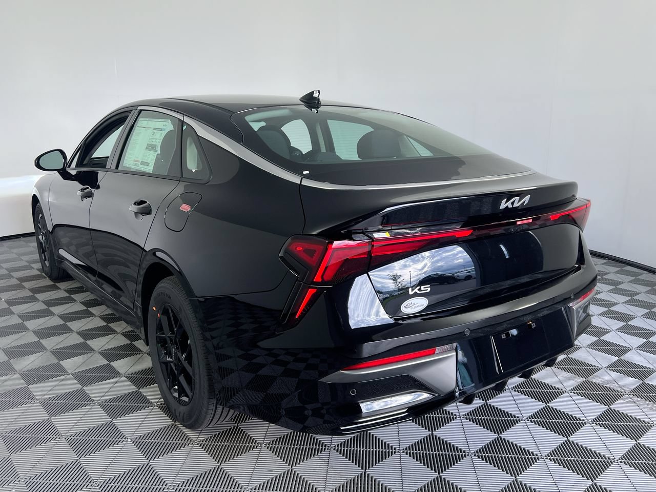 New 2026 Kia K5 LXS FWD image 6