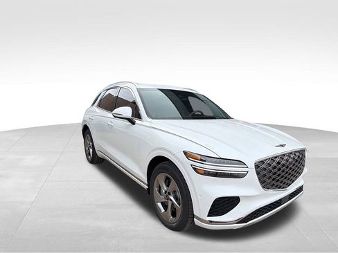 New 2026 Genesis GV70 2.5T Advanced image 2