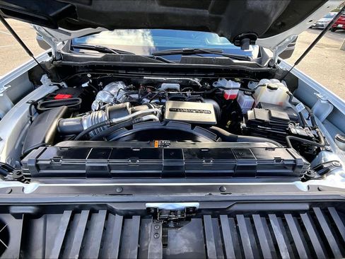 Used 2024 Chevrolet Silverado 2500 LT image 32