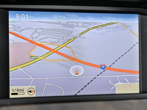 Used 2012 Mercedes-Benz C 63 AMG Sedan image 30