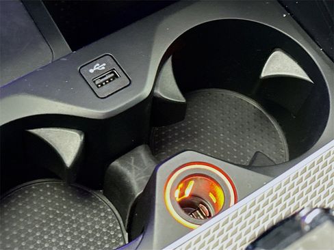 Used 2022 BMW X5 xDrive45e w/ M Sport Package image 33