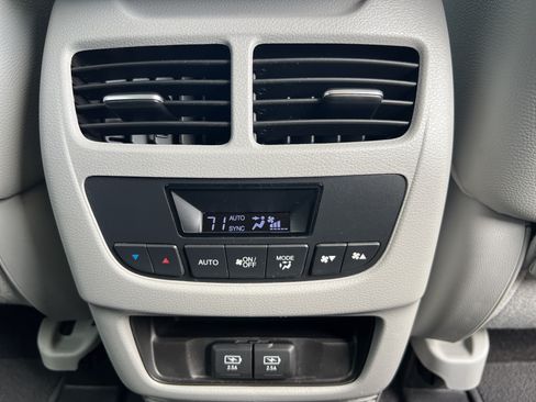Used 2019 Acura MDX FWD w/ Technology Package image 40
