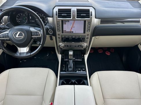 Used 2021 Lexus GX 460 Premium w/ Premium Plus Package AWD/4WD image 16