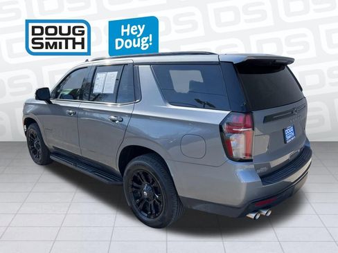 Used 2021 Chevrolet Tahoe Premier w/ Premium Package AWD/4WD image 4