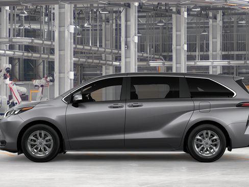New 2026 Toyota Sienna LE AWD/4WD image 6