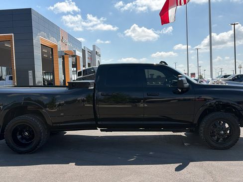 Used 2023 RAM 3500 Limited AWD/4WD image 4