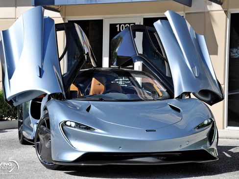 Used 2020 McLaren Speedtail RWD image 4