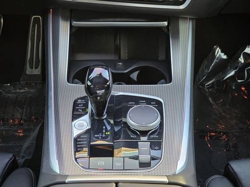 Used 2021 BMW X5 xDrive40i w/ M Sport Package image 26