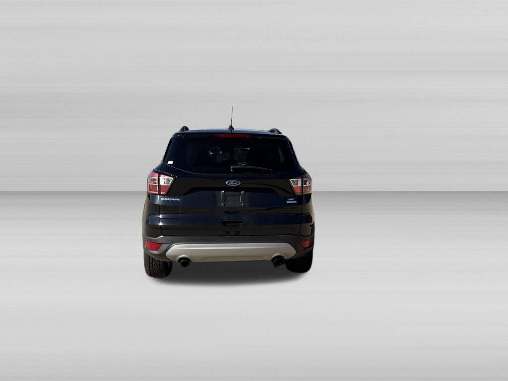 Used 2017 Ford Escape SE w/ Equipment Group 201A FWD image 7
