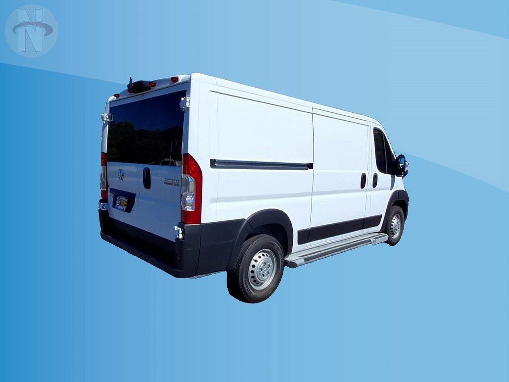 Used 2025 RAM ProMaster 2500 w/ U-Haul Equipment Group FWD image 8