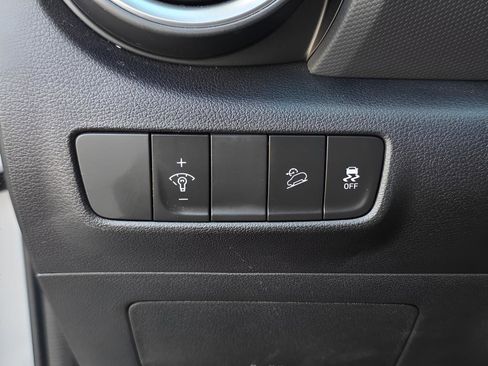 Used 2023 Hyundai Kona SEL w/ Convenience Package image 24