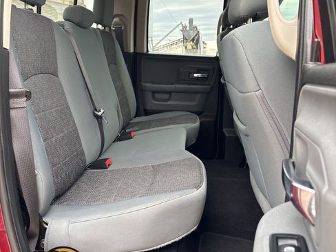 Used 2019 RAM 1500 Big Horn AWD/4WD image 11