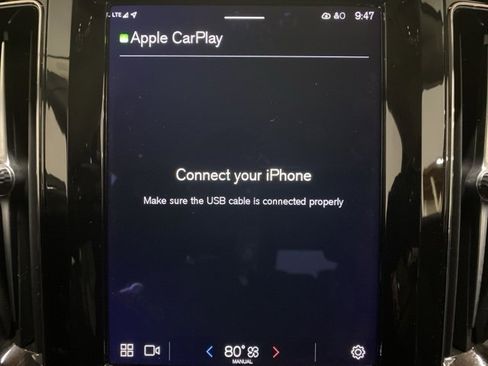 Used 2023 Volvo XC60 B5 Plus w/ Protection Package Premier image 48