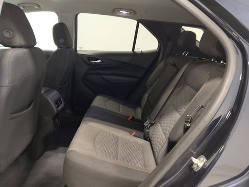 Used 2021 Chevrolet Equinox LT image 18
