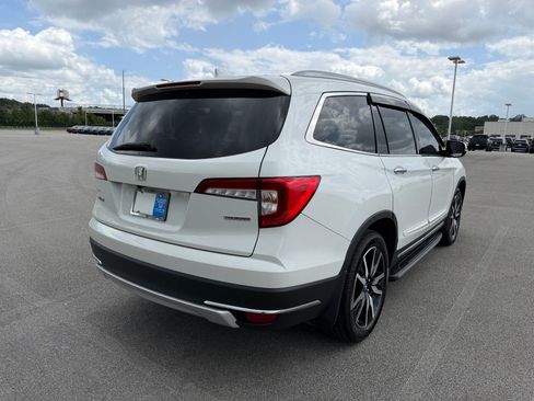 Used 2022 Honda Pilot Touring image 9