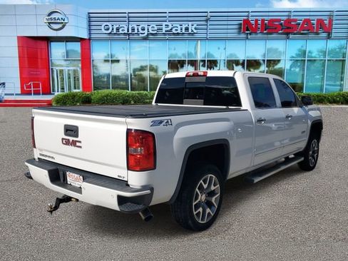 Used 2014 GMC Sierra 1500 SLT image 2
