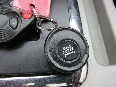 Used 2012 Ford Escape XLT FWD image 42