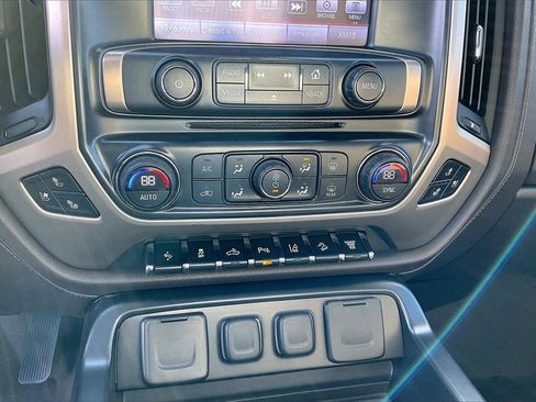 Used 2016 GMC Sierra 3500 Denali w/ Duramax Plus Package image 33
