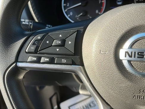 Used 2022 Nissan Sentra S image 14