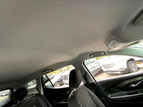 Certified 2022 GMC Terrain SLE w/ Driver Convenience Package image 18