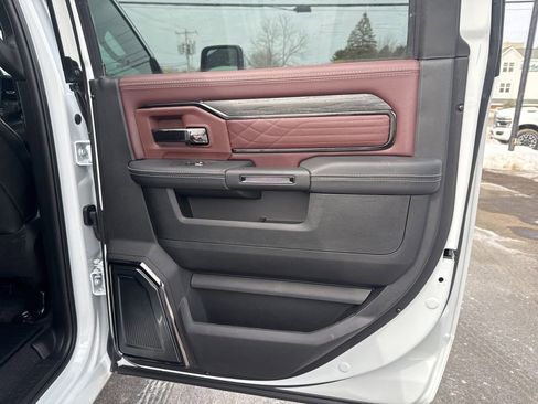 New 2026 RAM 2500 Limited image 30