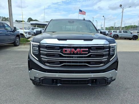New 2026 GMC Sierra 1500 SLT w/ SLT Premium Plus Package AWD/4WD image 2