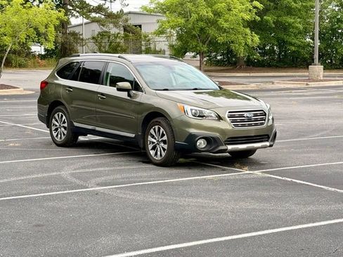 Used 2017 Subaru Outback 2.5i Touring w/ Popular Package #5A AWD/4WD image 11