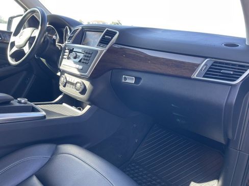 Used 2012 Mercedes-Benz ML 350 4MATIC image 8