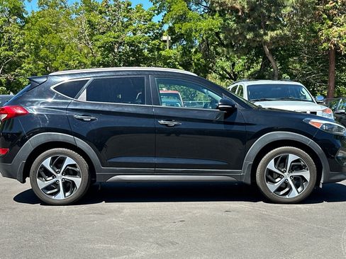 Used 2016 Hyundai Tucson Limited AWD/4WD image 3