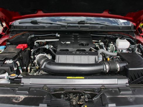 Used 2023 Nissan Frontier PRO-4X w/ Pro-4X Premium Package image 11