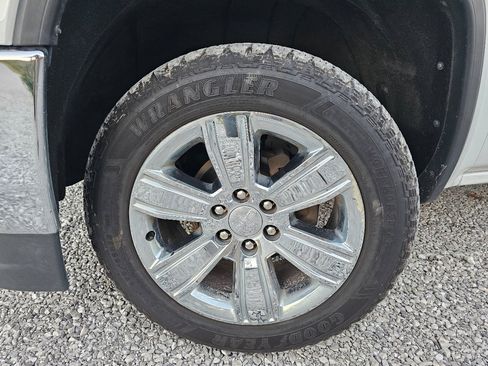 Used 2017 GMC Sierra 1500 SLT image 78