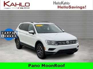 Used 2021 Volkswagen Tiguan SE w/ Panoramic Sunroof Package image 1