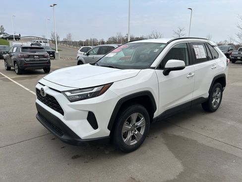 Certified 2025 Toyota RAV4 XLE image 3