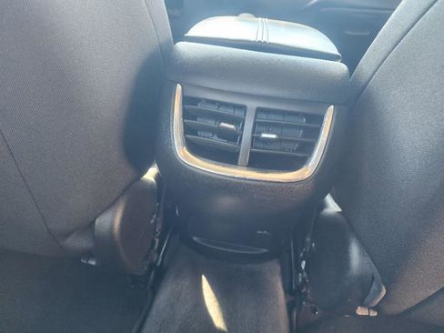 Used 2024 Chevrolet Malibu LT image 10