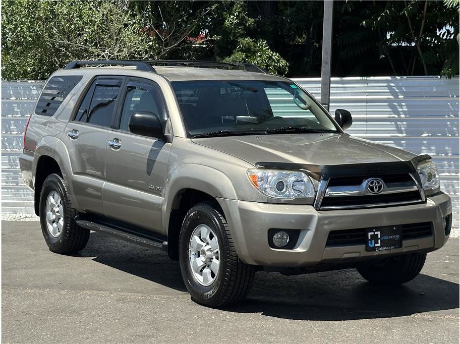 Used 2008 Toyota 4Runner SR5 AWD/4WD image 8