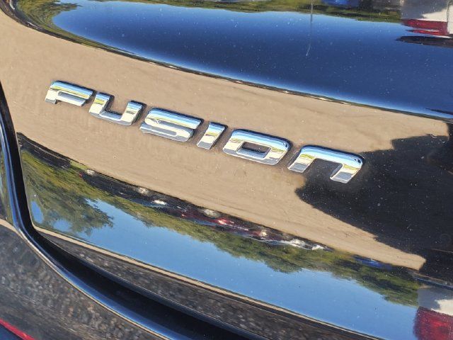 Used 2020 Ford Fusion SE w/ Equipment Group 151A FWD image 28