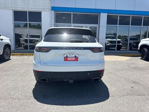 Used 2020 Porsche Cayenne AWD/4WD image 8